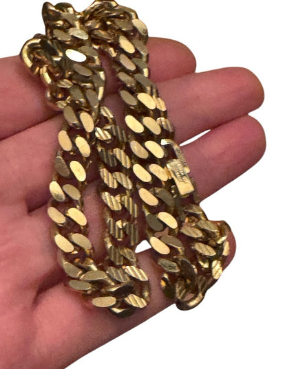 Vintage Sarah Coventry Deep Gold plated heavy high quality Chain Necklace