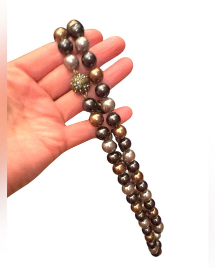 Heidi Daus elegant 40” Glass pearl earth brown tones Stunning classy Necklace