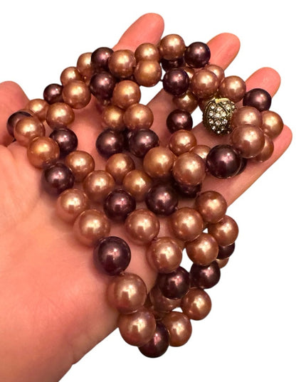 Elegant  Heidi Daus elegant 40” Glass pearl Creamy  Beaded Necklace 12mm beads