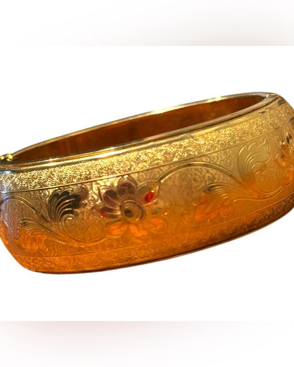 Vintage quality Gold plt Floral Engraved hinged Bangle
