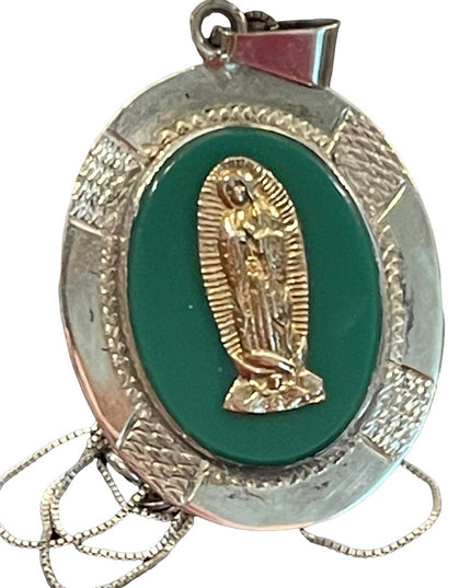 Vintage 1950s Virgin De Guadalupe sterling 925 Green agate necklace pend…