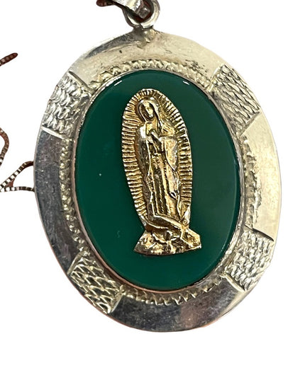 Vintage 1950s Virgin De Guadalupe sterling 925 Green agate necklace pend…