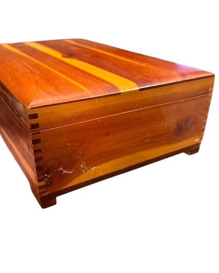 Vintage 1970s Handcrafted Wooden Cedar Jewelry trinket Box