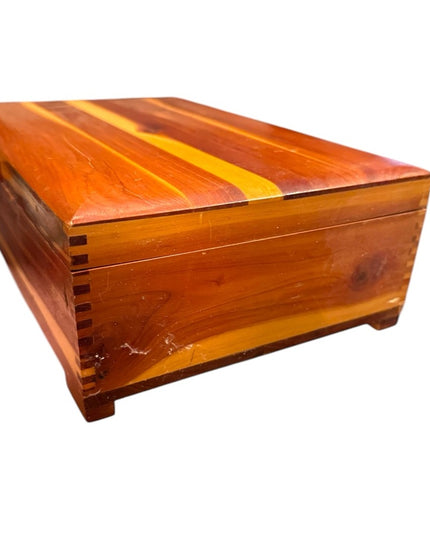 Vintage 1970s Handcrafted Wooden Cedar Jewelry trinket Box