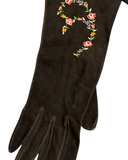 Vintage 1960s  Doeskin suede Embroidered floral Black Gloves with Flower Design