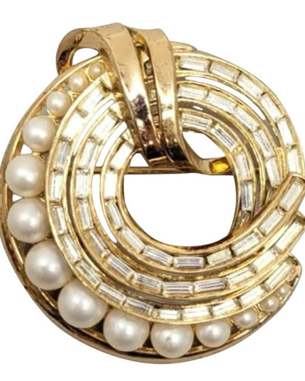 Vintage Crown Trifari Gold and Pearl rhinestone crystal swirl wreath Brooch