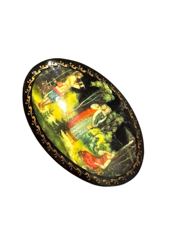 Vintage Decorative Oval Scenic Art Jewelry brooch Russian Lacquer Hand-Painted