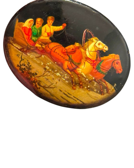 Vintage Hand-Painted Brooch Horse and Carriage Scene Russian Laquer