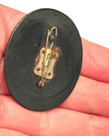 Vintage Hand-Painted Brooch Horse and Carriage Scene Russian Laquer