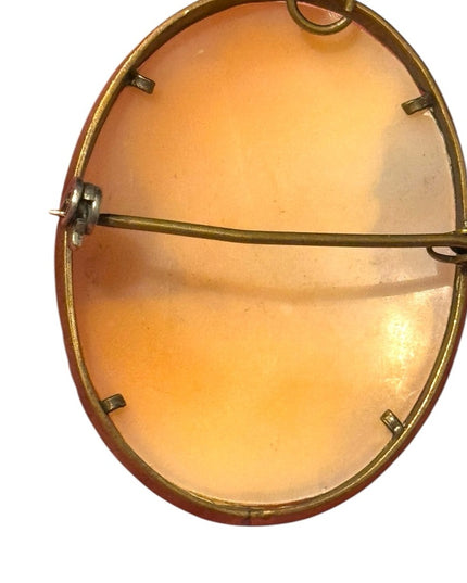 Vintage gold pinchbeck Carved Cameo shell Brooch pendant
