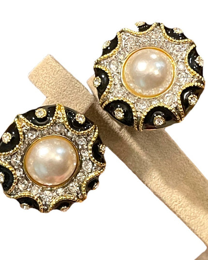 Vintage 1980s Chunky Crystal pearl enameled fancy round clip on earrings…