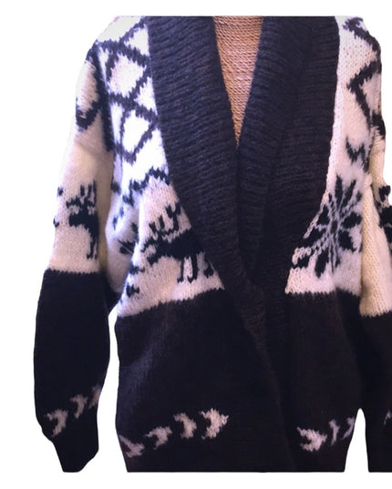 Vintsge Hand  knit large deer WOOL snowflake sweater hand knitted