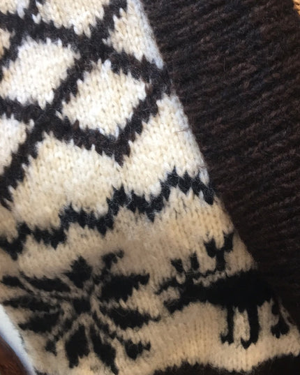 Vintsge Hand  knit large deer WOOL snowflake sweater hand knitted
