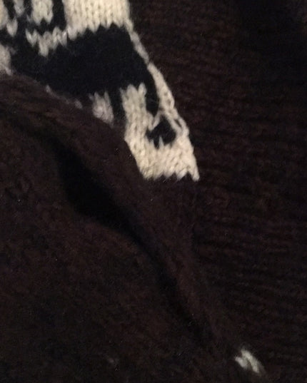 Vintsge Hand  knit large deer WOOL snowflake sweater hand knitted