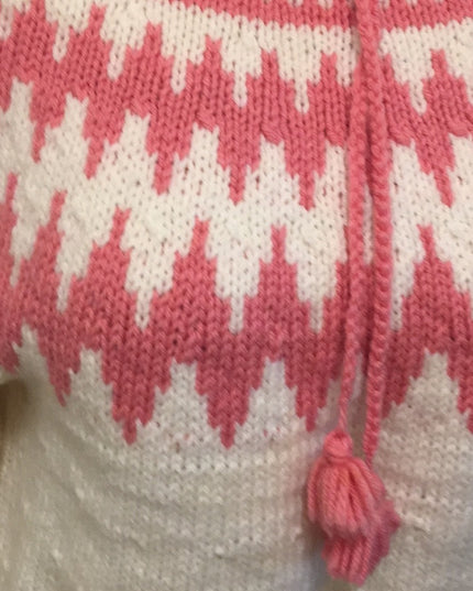 Vintage Hand knit ladies Sweater pink white acrylic ski