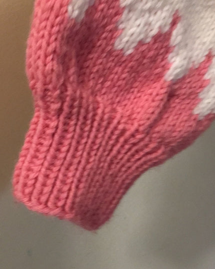 Vintage Hand knit ladies Sweater pink white acrylic ski