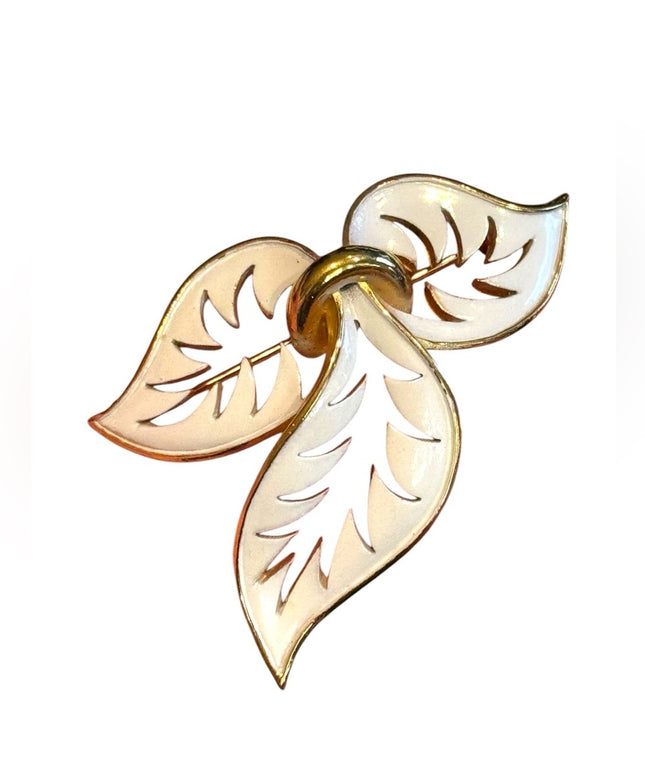 Vintage Trifari Gold plt Cream Enameled Leaf Brooch