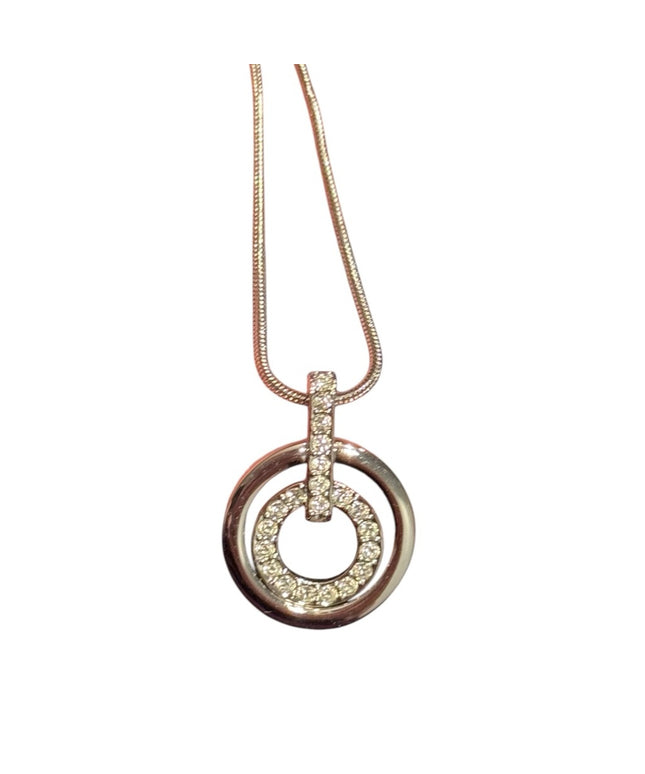 Elegant Vintage Swarovski Authentic Swan Silver Infinity Circle Pendant Necklace