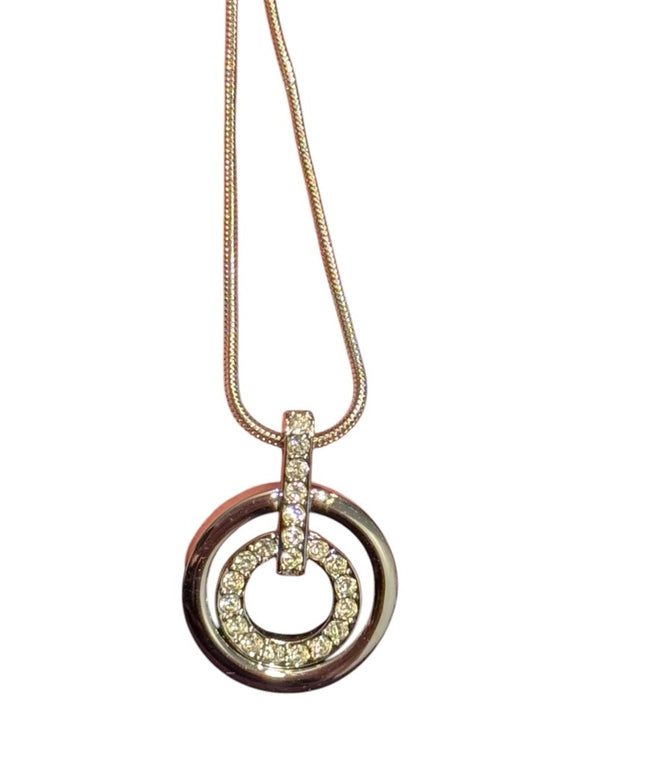 Elegant Vintage Swarovski Authentic Swan Silver Infinity Circle Pendant Necklace