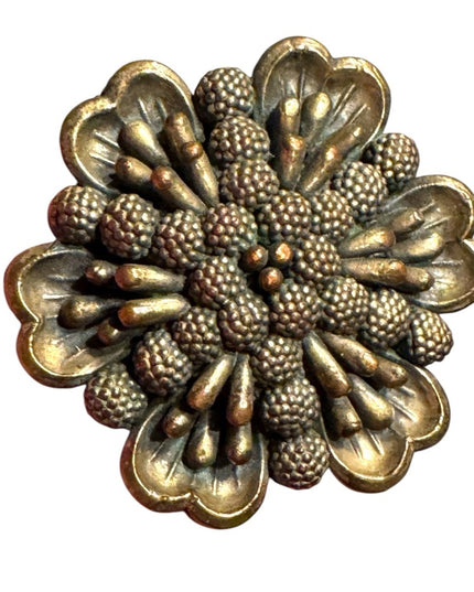 Vintage 1940s A Goodman & Co  Round Floral Button Antiqued Gold Tone