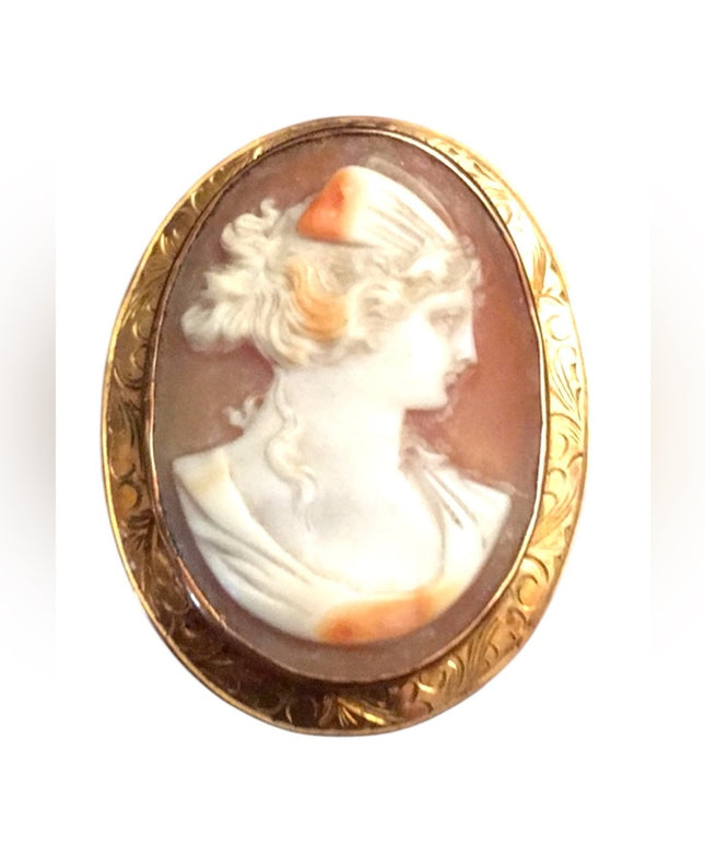 Antique Victorian 10k Cameo brooch Beauty!