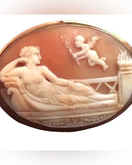Antique Victorian 14k Gold Angel Cameo Brooch