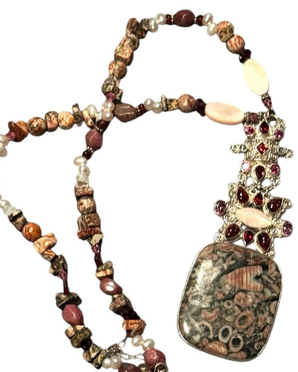 Vintage Sajen 925 Sterling Silver Necklace Garnet amethyst MOP fancy pendant