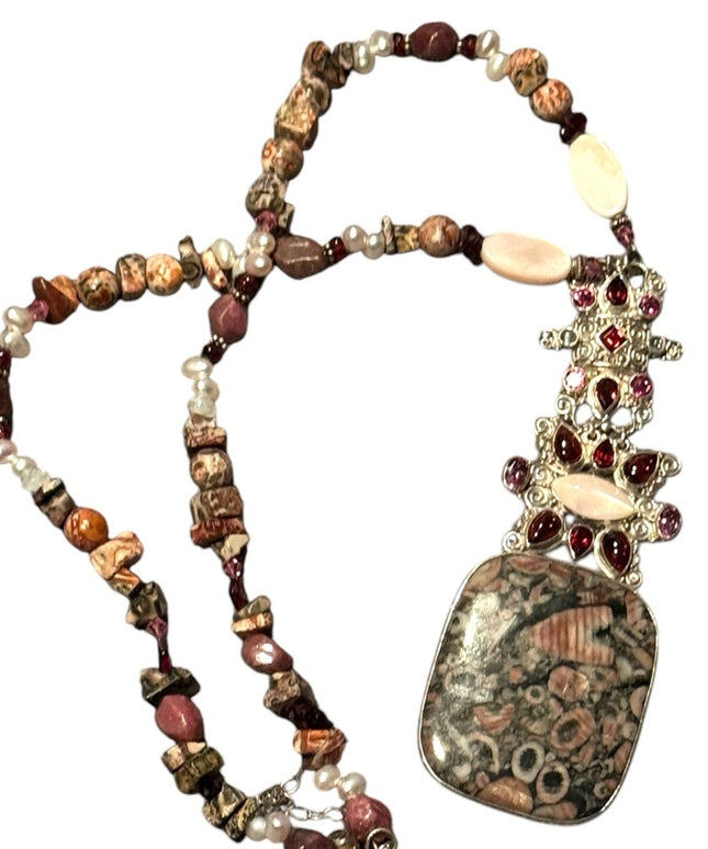 Vintage Sajen 925 Sterling Silver Necklace Garnet amethyst MOP fancy pendant