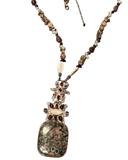 Vintage Sajen 925 Sterling Silver Necklace Garnet amethyst MOP fancy pendant