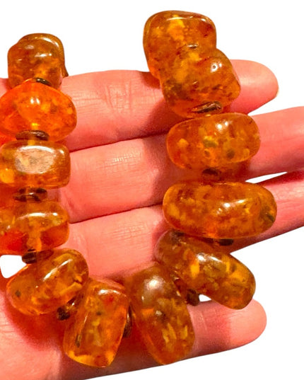 Large vintage 1960s Large graduated raw Amber Beaded Necklace