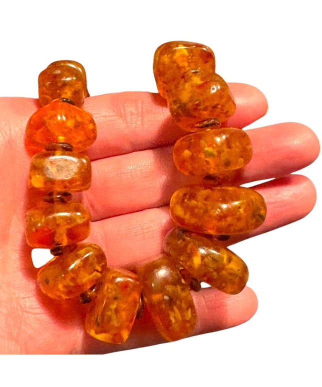 Large vintage 1960s Large graduated raw Amber Beaded Necklace