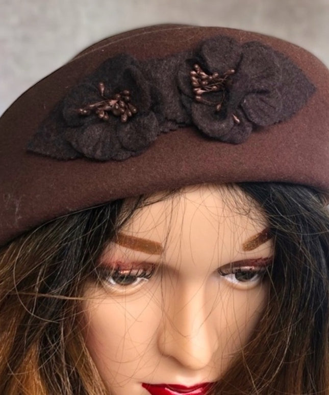 Vintage 1980s Liz Claiborne Brown felt hat beret