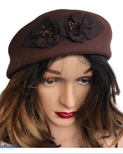 Vintage 1980s Liz Claiborne Brown felt hat beret