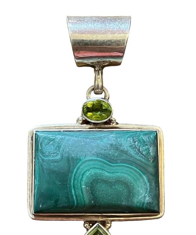 Vintage sterling silver C CHAMA Southwestern Malachite & peridot pendant