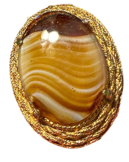 Elegant Vintage G Gold plt oval Stone like Brooch Agate Givre Glass