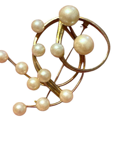 Elegant Vintage Gold plt swirl Pearl Brooch