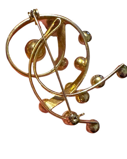 Elegant Vintage Gold plt swirl Pearl Brooch