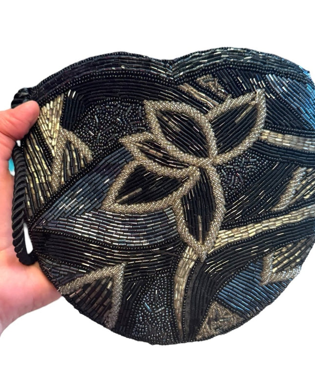 Vintage Art Deco Micro Beaded Purse. Silver & Black. Long shoulder Strap