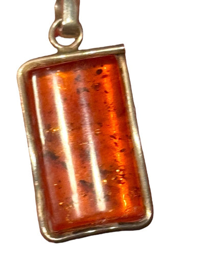 Vintage stunning Russian Baltic Honey Amber Pendant Necklace