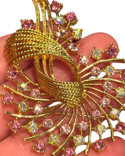 Elegant LG Vintage Gold and Pink Crystal Brooch floral pendant
