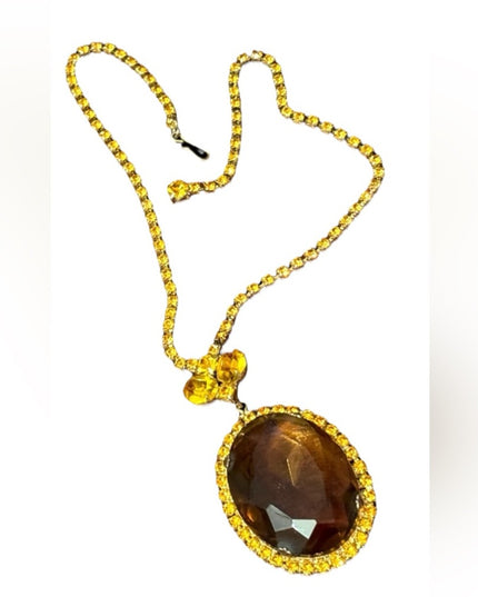Lovely crystal Statement vintsge Amber Citrine Rhinestone Pendant Necklace