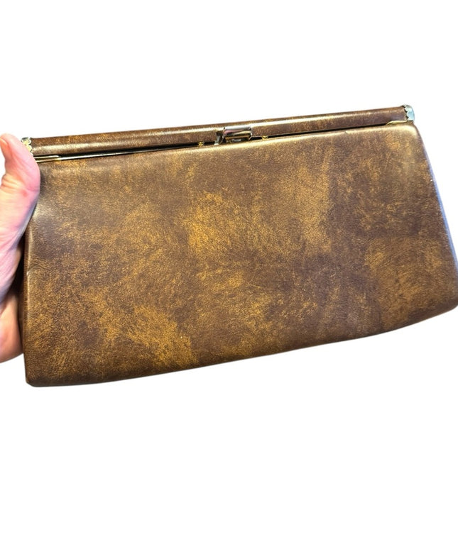 Vintage Brown plastic  Clutch with snap close 1960s