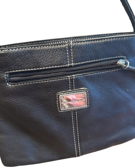 Black Leather Shoulder Bag crossbody Etienne Aigner
