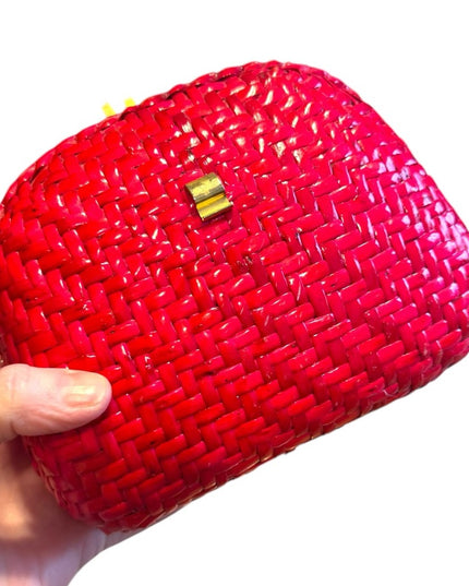 Vintage Red Woven Basket shoulder Bag 1960s