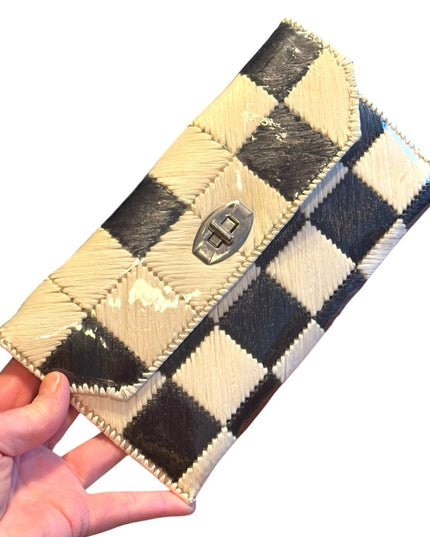 Vintage 1960s Checkered Black and White straw Clutch