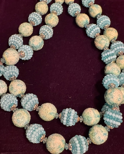 Elegant Vintage textured Green 2 strand Beaded Necklace Resin 1950s