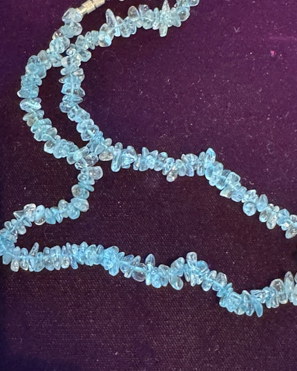 Elegant Vintage Aquamarine  Beaded chip Necklace