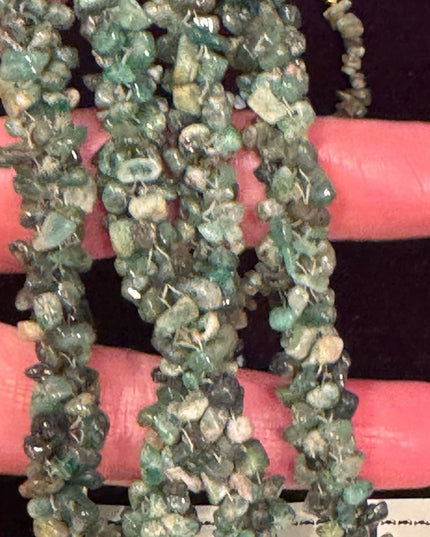 Vintage 1970s Green Emerald chip thick chunky Stone Necklace & Bracelet