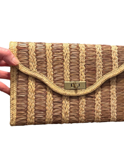 Vintage straw handmade woven Stylish Tan and Brown shoulder bag purse vintage
