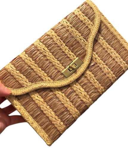 Vintage straw handmade woven Stylish Tan and Brown shoulder bag purse vintage